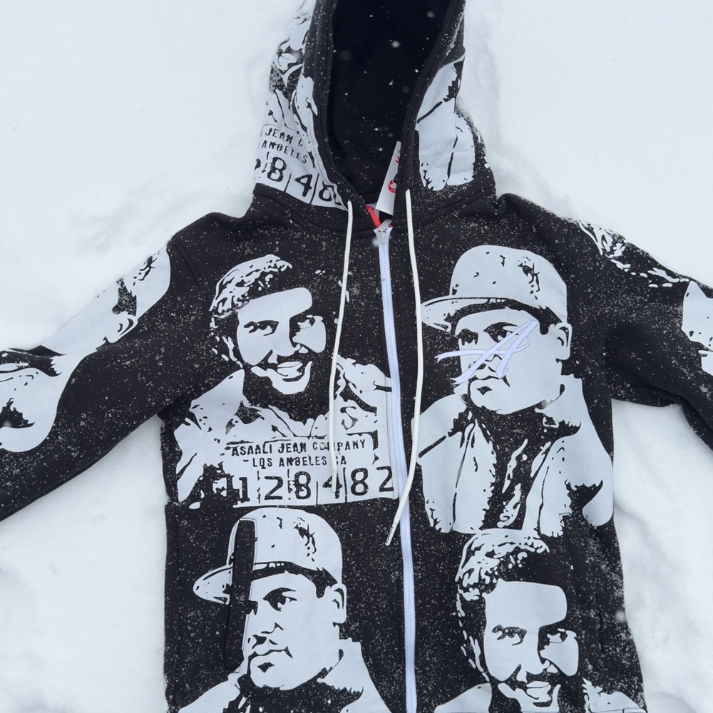 Black and White Graphic Zip-Up Sweater